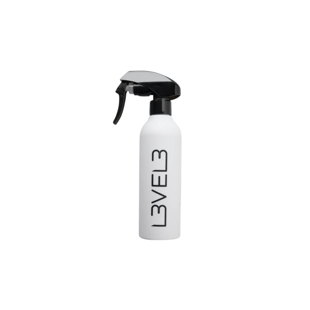 LEVEL3 Rubberized Spray Bottle - Гумиран Пулверизатор за Вода с Лого